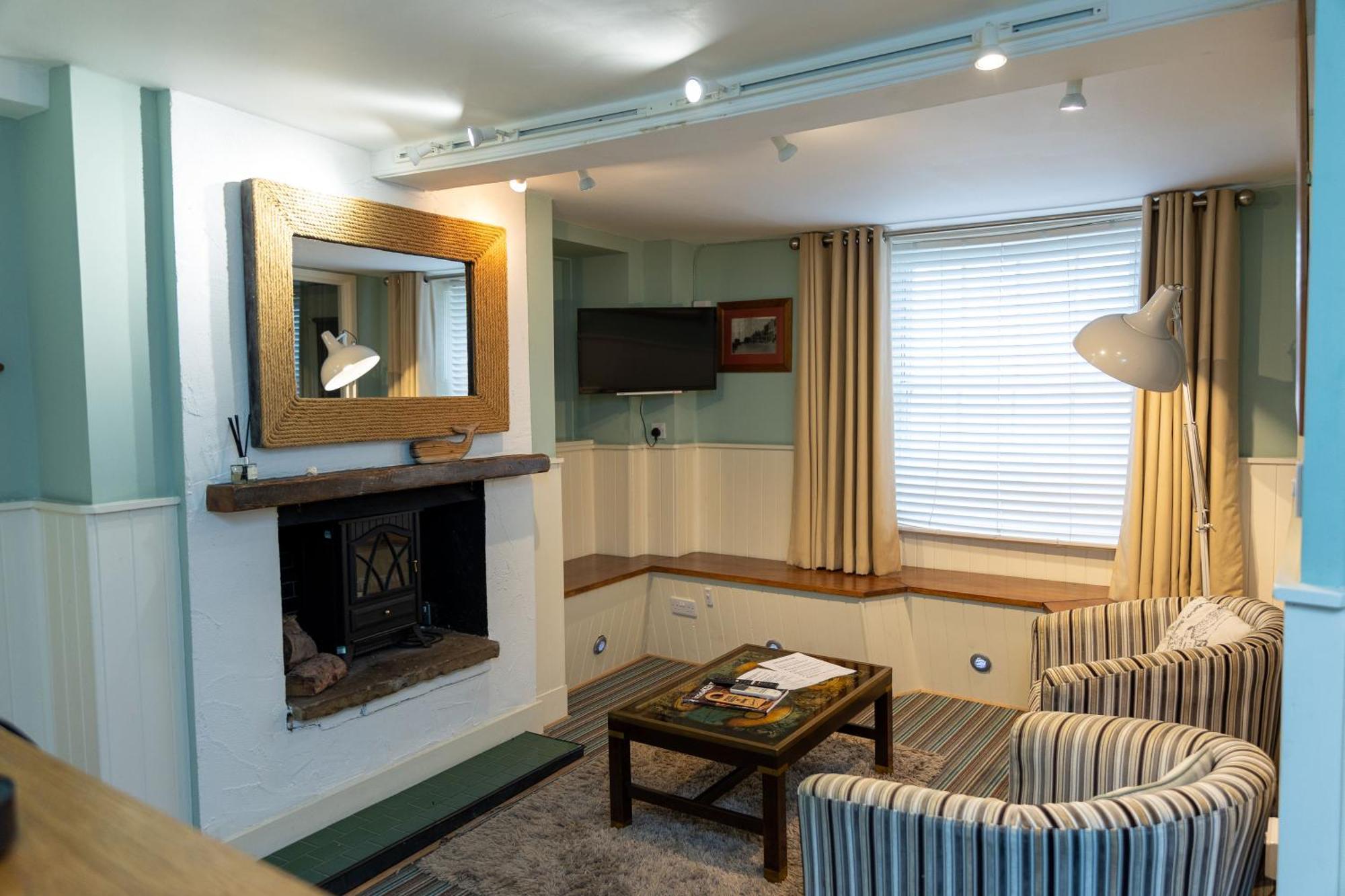 Hotel The Clarendon 3*