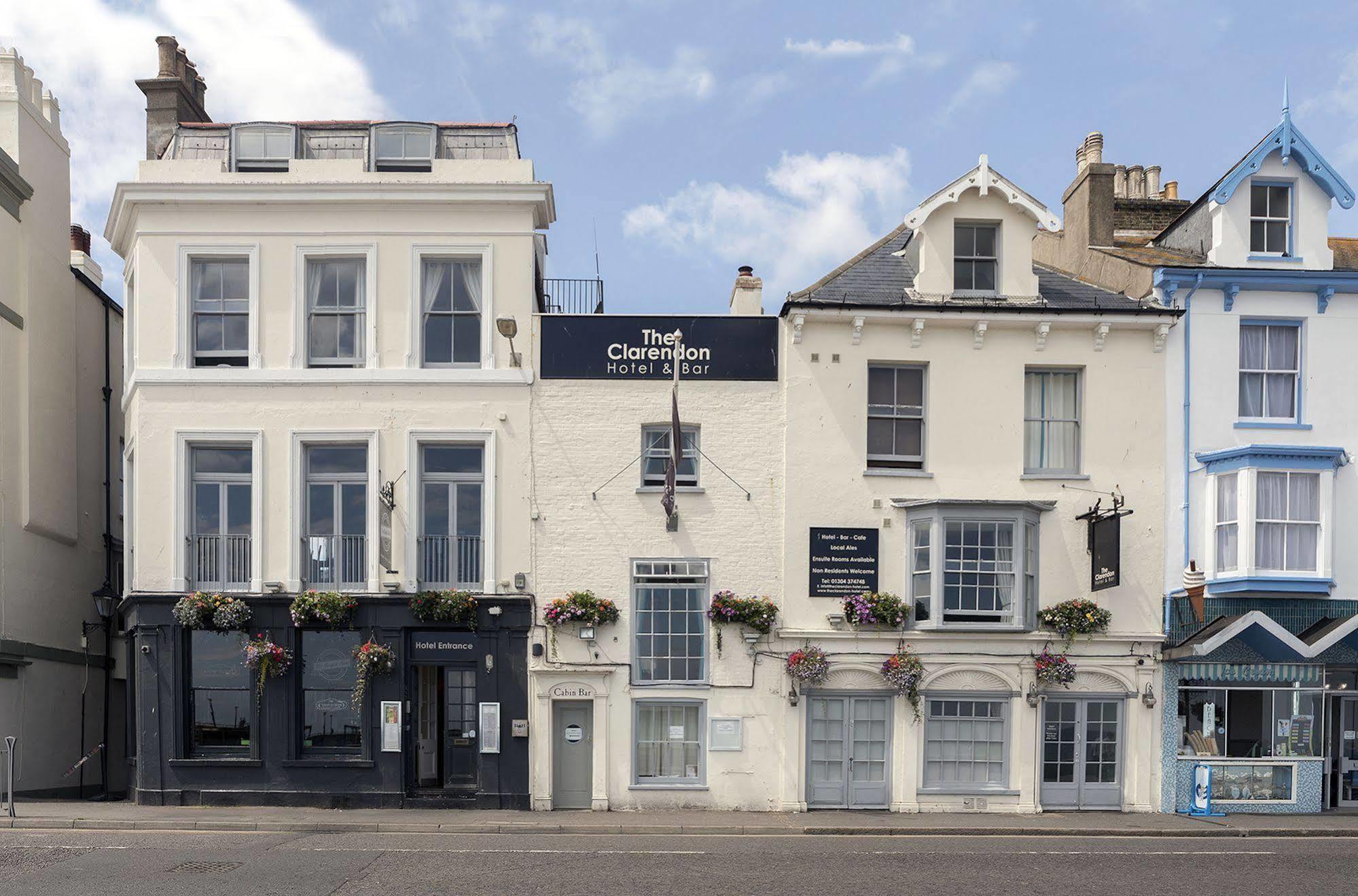 The Clarendon 3*