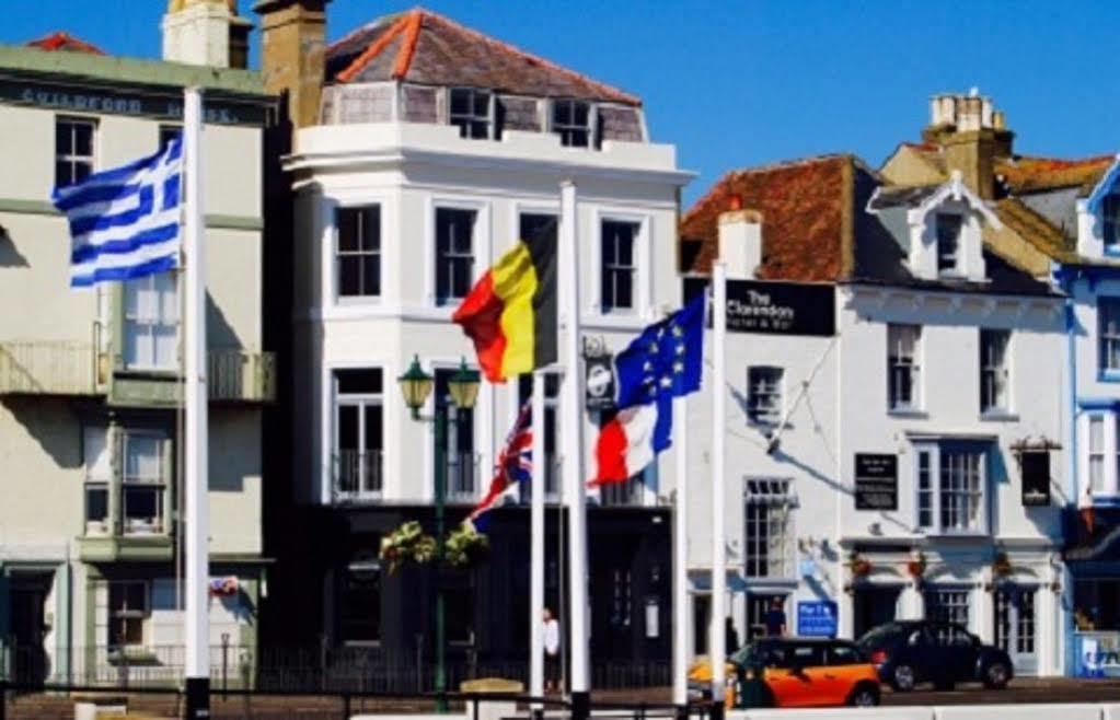 The Clarendon 3* Deal